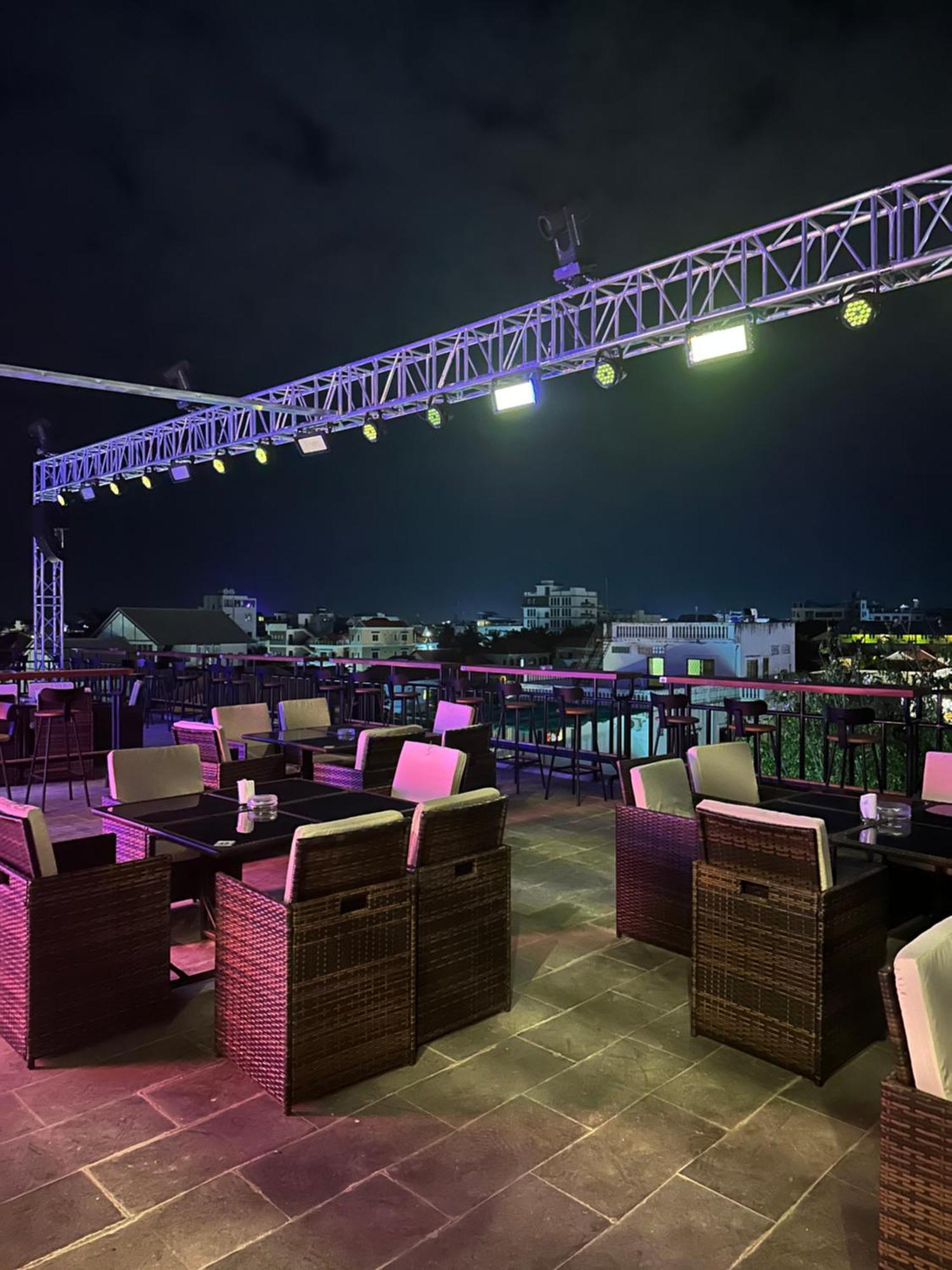 Nico'S Hotel And Skybar Siem Reap Exterior foto